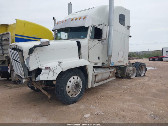 Продаж на аукціоні авто 2001 Freightliner Conventional Fld120, vin: 1FUJAHCG41LF14874, номер лоту: 45208235