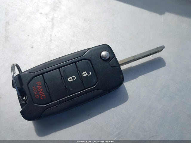 Jeep Renegade Trailhawk 2015 ZACCJBCT8FPB97952 Image 11