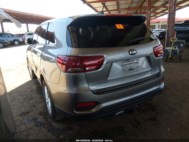 KIA Sorento 2.4l L 2019 5XYPG4A36KG479502 Image 3