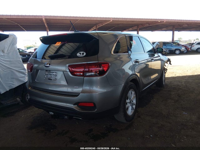 KIA Sorento 2.4l L 2019 5XYPG4A36KG479502 Image 4