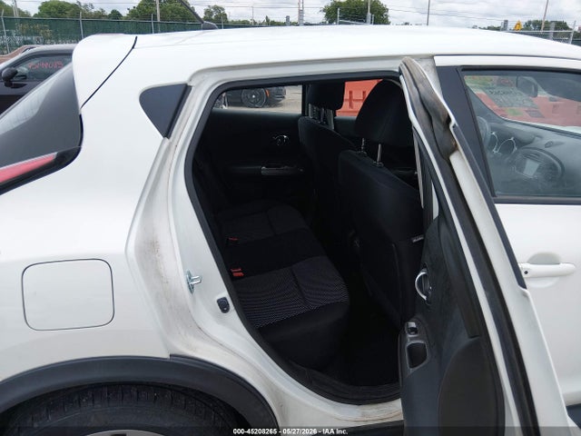Nissan JUKE S 2016 JN8AF5MV4GT656964 Image 8