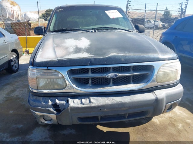 Продаж на аукціоні авто 1999 Ford Explorer Eddie Bauer/limited/xlt, vin: 1FMDU34E2XZB89877, номер лоту: 45208267