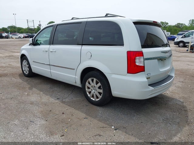 2015 Chrysler Town & Country Touring მანქანა იყიდება აუქციონზე, vin: 2C4RC1BG3FR552461, აუქციონის ნომერი: 45208273