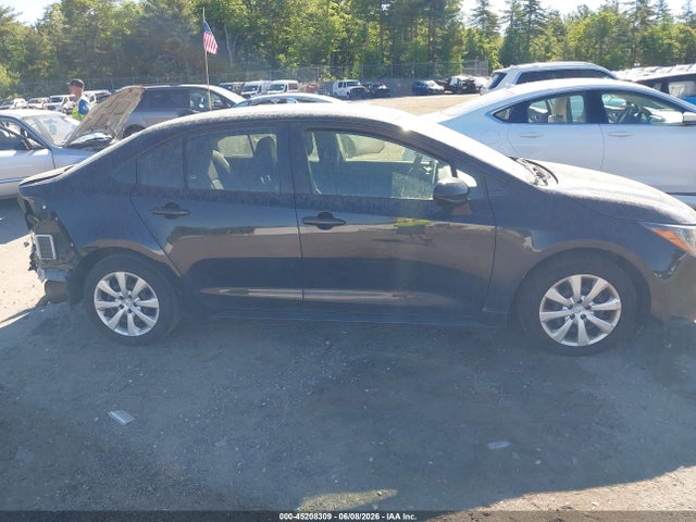 JTDEPMAE5MJ179896 Toyota COROLLA LE