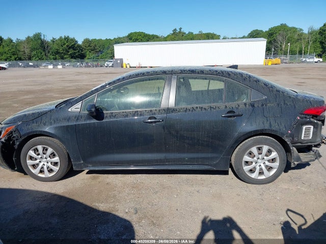 JTDEPMAE5MJ179896 Toyota COROLLA LE