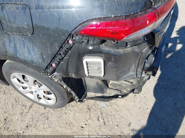 JTDEPMAE5MJ179896 Toyota COROLLA LE