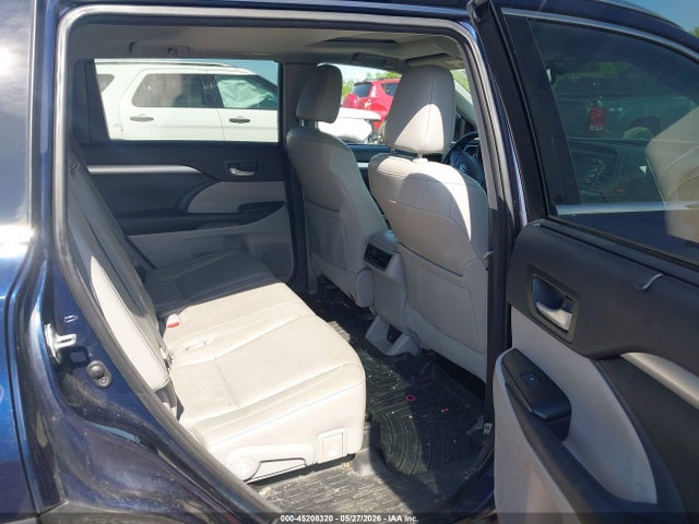 Aukcja sprzedaży 2015 Toyota Highlander Xle V6, vin: 5TDJKRFH8FS135278, numer aukcji: 45208320