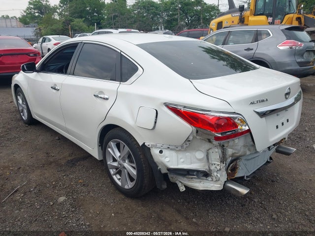 Продажа на аукционе авто 2015 Nissan Altima 2.5 Sv, vin: 1N4AL3AP8FC492119, номер лота: 45208342