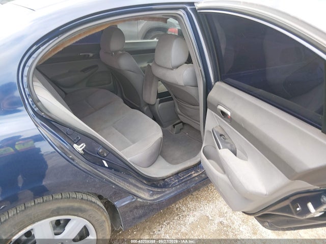 Продажа на аукционе авто 2007 Honda Civic Lx, vin: 1HGFA16587L051451, номер лота: 45208359