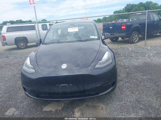 Продаж на аукціоні авто 2024 Tesla Model Y, vin: 7SAYGDED9RF017950, номер лоту: 45208394