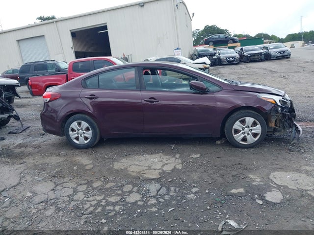 45208414 :رقم المزاد ، 3KPFK4A7XJE257179 vin ، 2018 Kia Forte Lx مزاد بيع