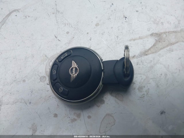 Продажа на аукционе авто 2012 Mini Cooper S, vin: WMWSV3C57CT385740, номер лота: 45208418