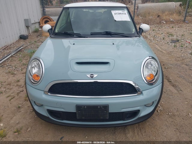 Продажа на аукционе авто 2012 Mini Cooper S, vin: WMWSV3C57CT385740, номер лота: 45208418