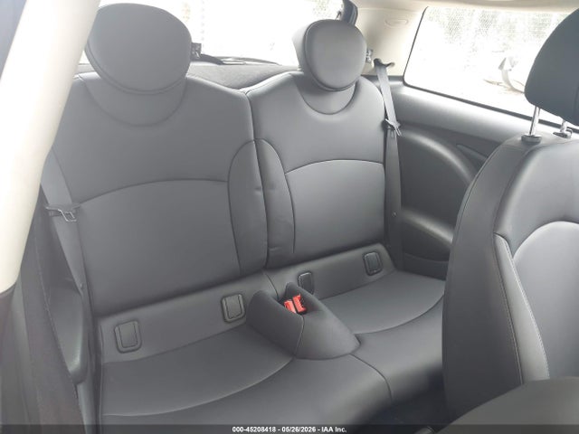 Продажа на аукционе авто 2012 Mini Cooper S, vin: WMWSV3C57CT385740, номер лота: 45208418