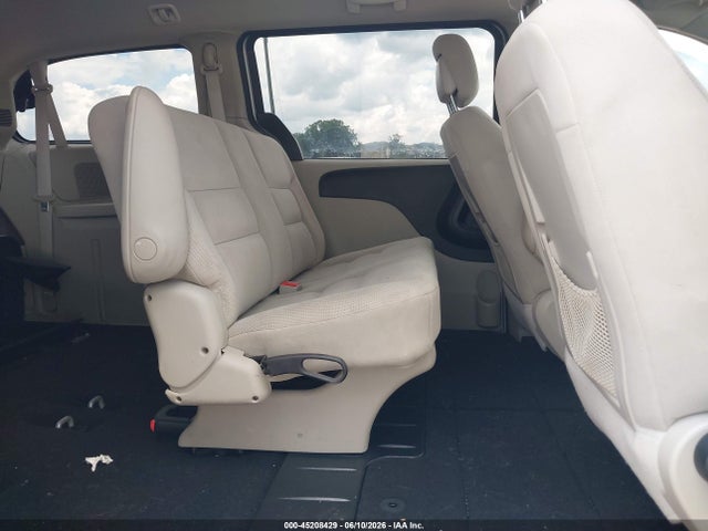 Dodge Grand Caravan American Value Pkg 2016 2C4RDGBG6GR346830 Image 8