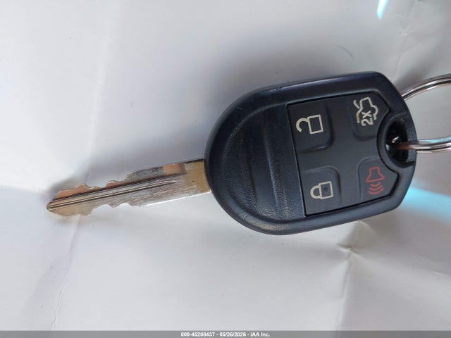 1FAHP2D8XFG169989 Ford TAURUS SE