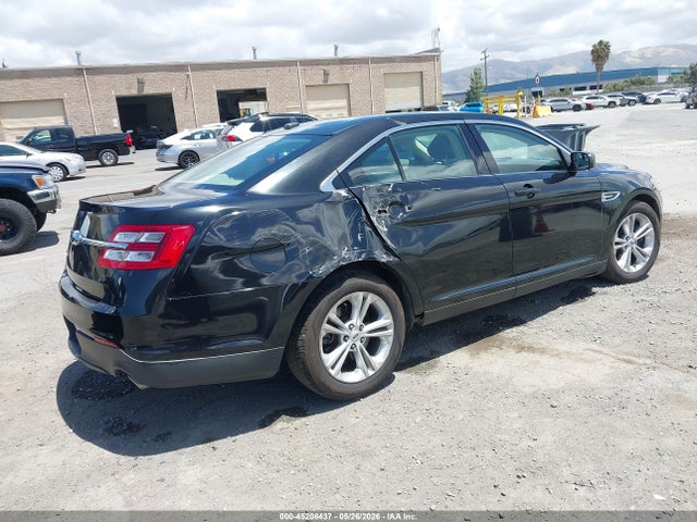 Ford TAURUS SE 2015 1FAHP2D8XFG169989 Image 4