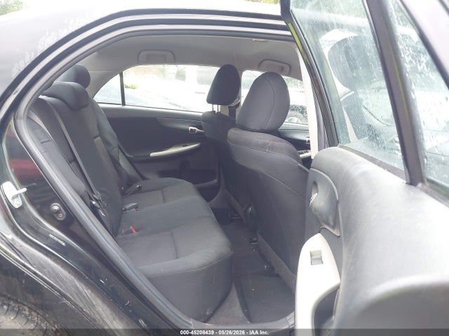 2011 Toyota Corolla S მანქანა იყიდება აუქციონზე, vin: 2T1BU4EE3BC686701, აუქციონის ნომერი: 45208439