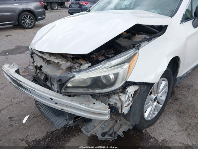 Subaru Outback 2.5i Premium 2015 4S4BSBDC3F3349742 Image 6