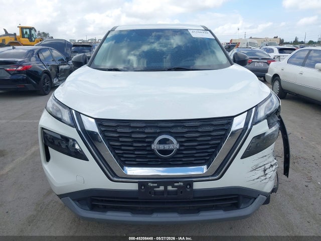 5N1BT3AA1PC748866 Nissan Rogue S Fwd