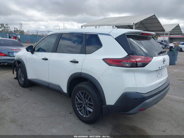 5N1BT3AA1PC748866 Nissan Rogue S Fwd
