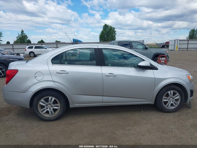 Chevrolet Sonic Lt Auto 2015 1G1JC5SG1F4208188 Image 13