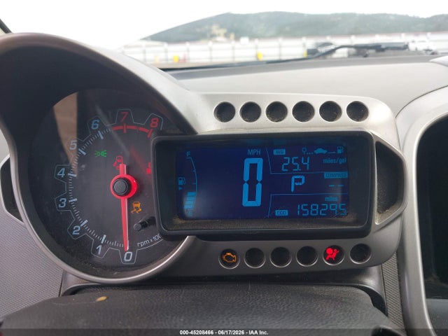 Chevrolet Sonic Lt Auto 2015 1G1JC5SG1F4208188 Image 7