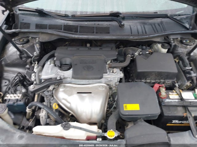 45208489 :رقم المزاد ، 4T1BF1FK6CU015312 vin ، 2012 Toyota Camry Se مزاد بيع