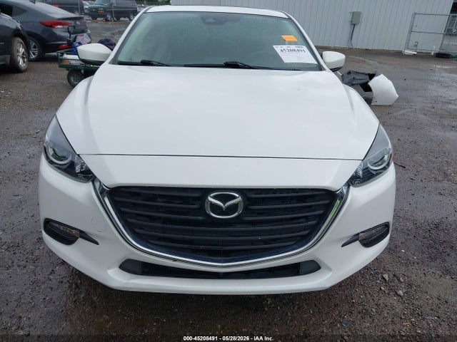 45208491 :رقم المزاد ، 3MZBN1V31JM234081 vin ، 2018 Mazda Mazda3 Touring مزاد بيع