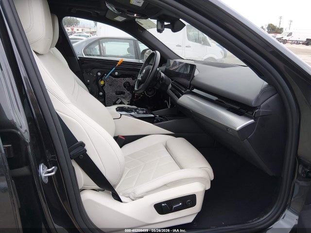 BMW 530I 2024 WBA43FJ00RCR13862 Image 5
