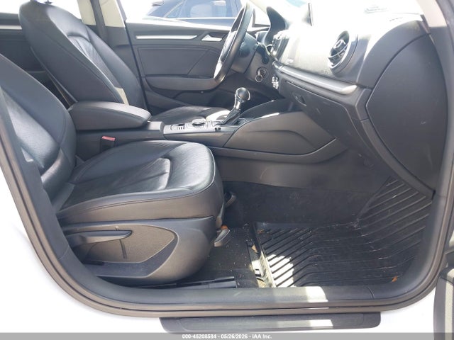 Продажа на аукционе авто 2015 Audi A3 2.0t Premium, vin: WAUBFGFF4F1088840, номер лота: 45208584