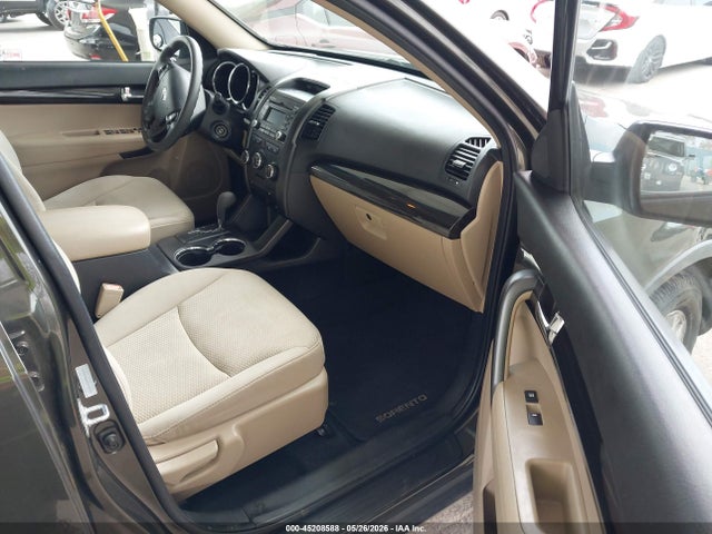 2011 Kia Sorento Lx V6 მანქანა იყიდება აუქციონზე, vin: 5XYKT4A20BG142790, აუქციონის ნომერი: 45208588