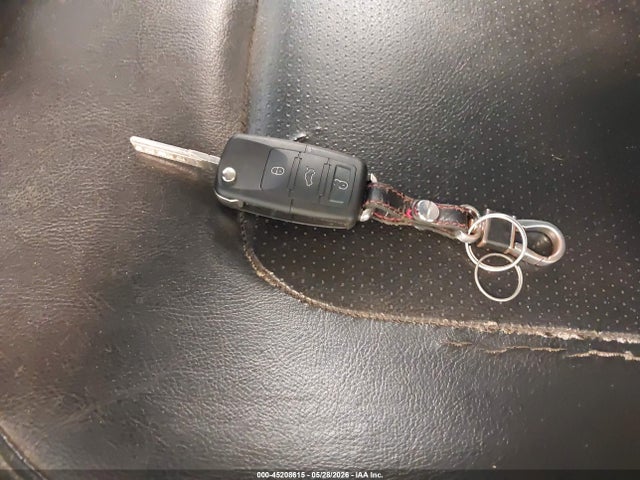 Продаж на аукціоні авто 2003 Volkswagen New Beetle Gls 2.0l, vin: 3VWCK21C73M410529, номер лоту: 45208615