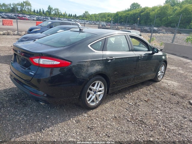 45208628 :رقم المزاد ، 3FA6P0HD8FR131124 vin ، 2015 Ford Fusion Se مزاد بيع