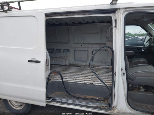 2015 Nissan Nv Cargo Nv1500 S V6 მანქანა იყიდება აუქციონზე, vin: 1N6BF0KL7FN800706, აუქციონის ნომერი: 45208634