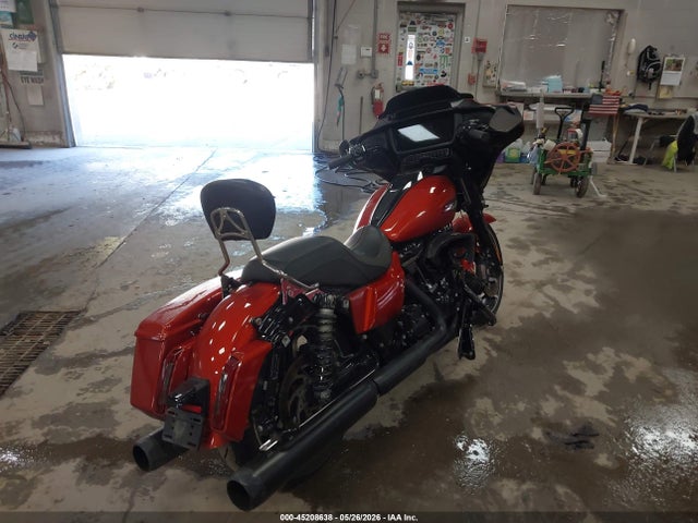 Harley-Davidson FLHX 2024 1HD1KB711RB622227 Image 4