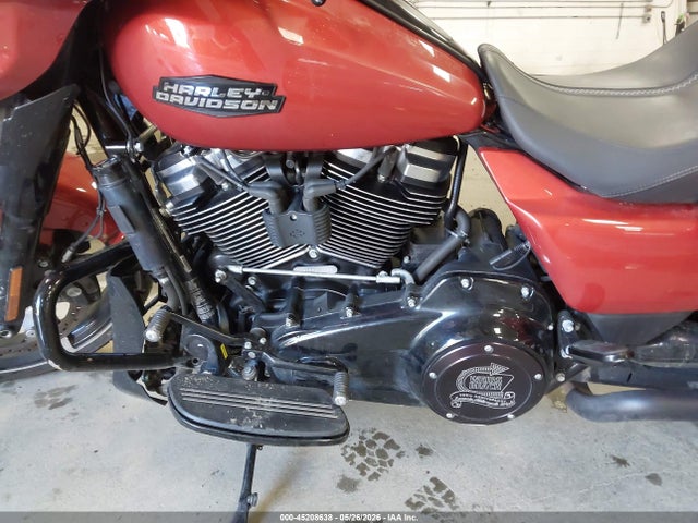 Harley-Davidson FLHX 2024 1HD1KB711RB622227 Image 9