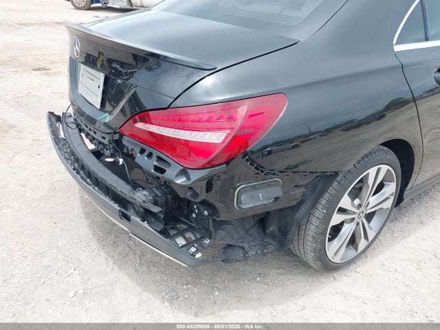Auction sale of the 2019 Mercedes-benz Cla 250, vin: WDDSJ4EB8KN723789, lot number: 45208695