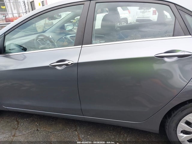 Aukcja sprzedaży 2016 Hyundai Elantra Gt, vin: KMHD35LHXGU296425, numer aukcji: 45208703