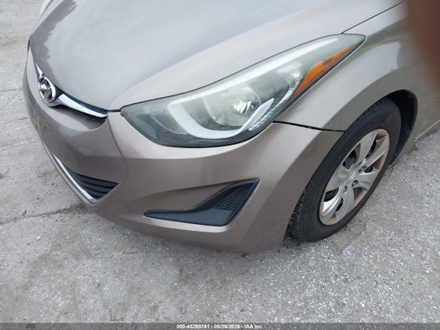 2016 Hyundai Elantra Se მანქანა იყიდება აუქციონზე, vin: 5NPDH4AE9GH700026, აუქციონის ნომერი: 45208741