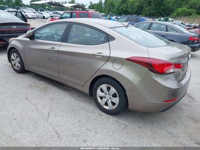 2016 Hyundai Elantra Se მანქანა იყიდება აუქციონზე, vin: 5NPDH4AE9GH700026, აუქციონის ნომერი: 45208741