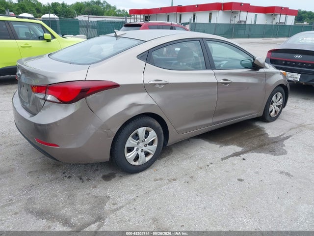 2016 Hyundai Elantra Se მანქანა იყიდება აუქციონზე, vin: 5NPDH4AE9GH700026, აუქციონის ნომერი: 45208741