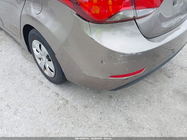2016 Hyundai Elantra Se მანქანა იყიდება აუქციონზე, vin: 5NPDH4AE9GH700026, აუქციონის ნომერი: 45208741