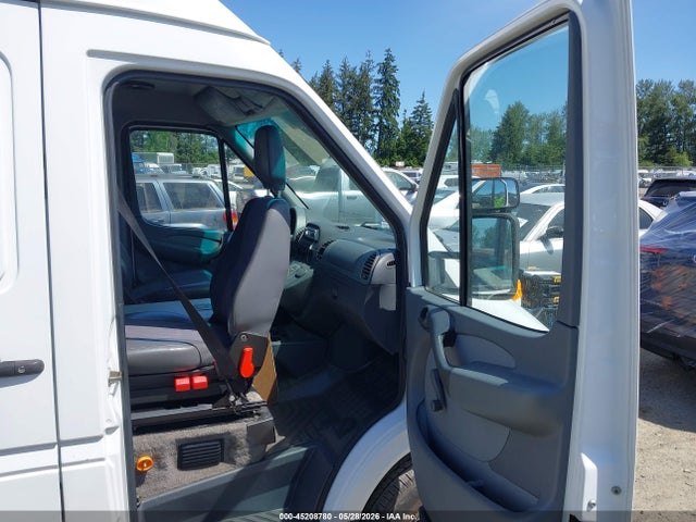 Продаж на аукціоні авто 2003 Dodge Sprinter Van 2500 High Ceiling/super High Ceiling, vin: WD2YD642035466216, номер лоту: 45208780