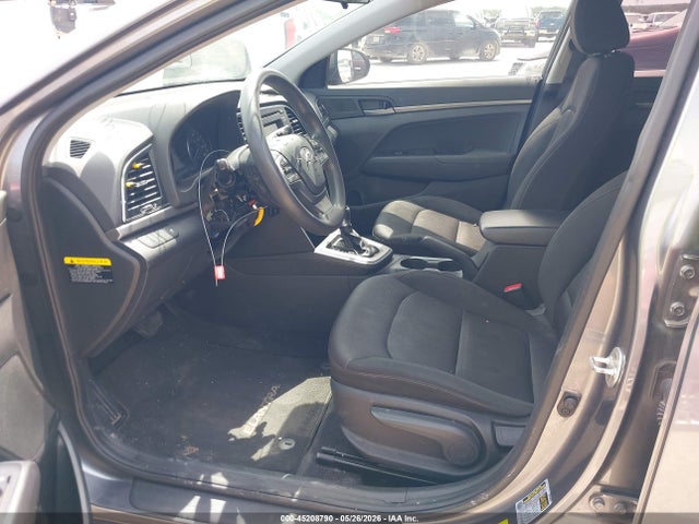 45208790 :رقم المزاد ، 5NPD74LF4JH259373 vin ، 2018 Hyundai Elantra Se مزاد بيع