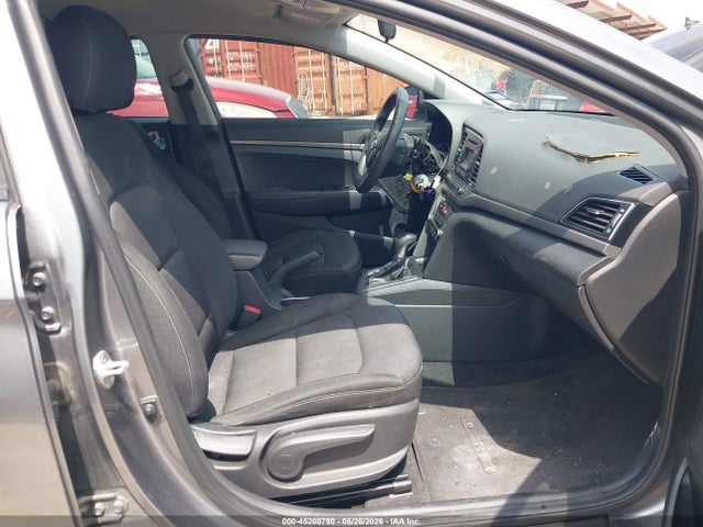 45208790 :رقم المزاد ، 5NPD74LF4JH259373 vin ، 2018 Hyundai Elantra Se مزاد بيع