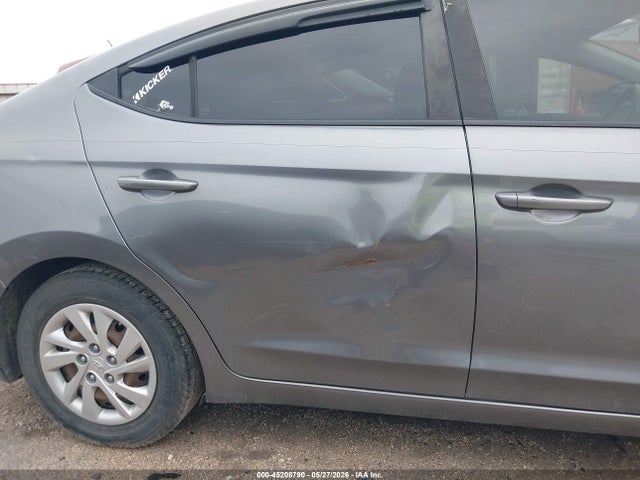 45208790 :رقم المزاد ، 5NPD74LF4JH259373 vin ، 2018 Hyundai Elantra Se مزاد بيع