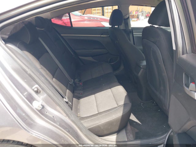 45208790 :رقم المزاد ، 5NPD74LF4JH259373 vin ، 2018 Hyundai Elantra Se مزاد بيع