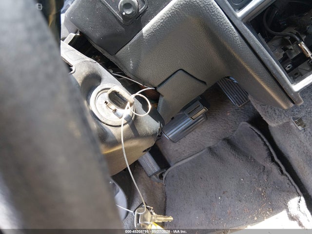 45208795 :رقم المزاد ، 1HGCB9878PA009290 vin ، 1993 Honda Accord Ex مزاد بيع
