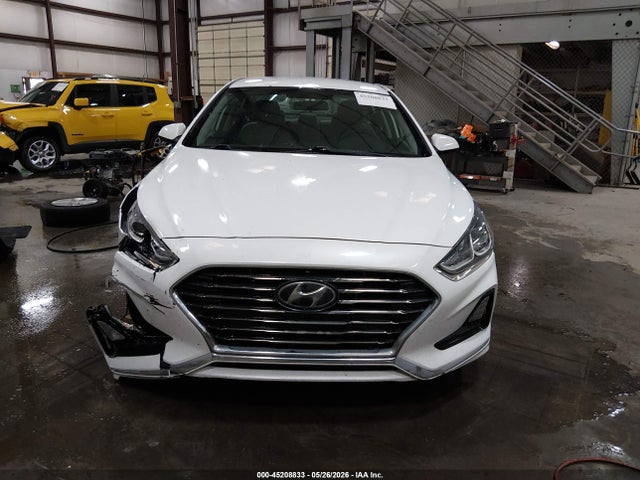 5NPE24AF1KH819681 Hyundai SONATA SE